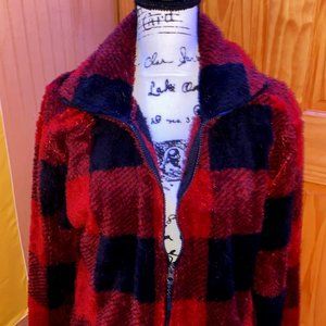 Black & Red Plaid, Pull-over Sweater, Size Large